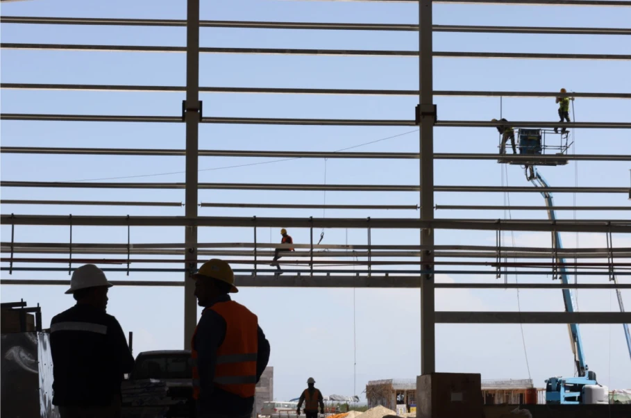 Compromiso con la sostenibilidad Desarrollo de bodega industrial con prácticas sostenibles